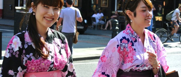 two women in kimonos